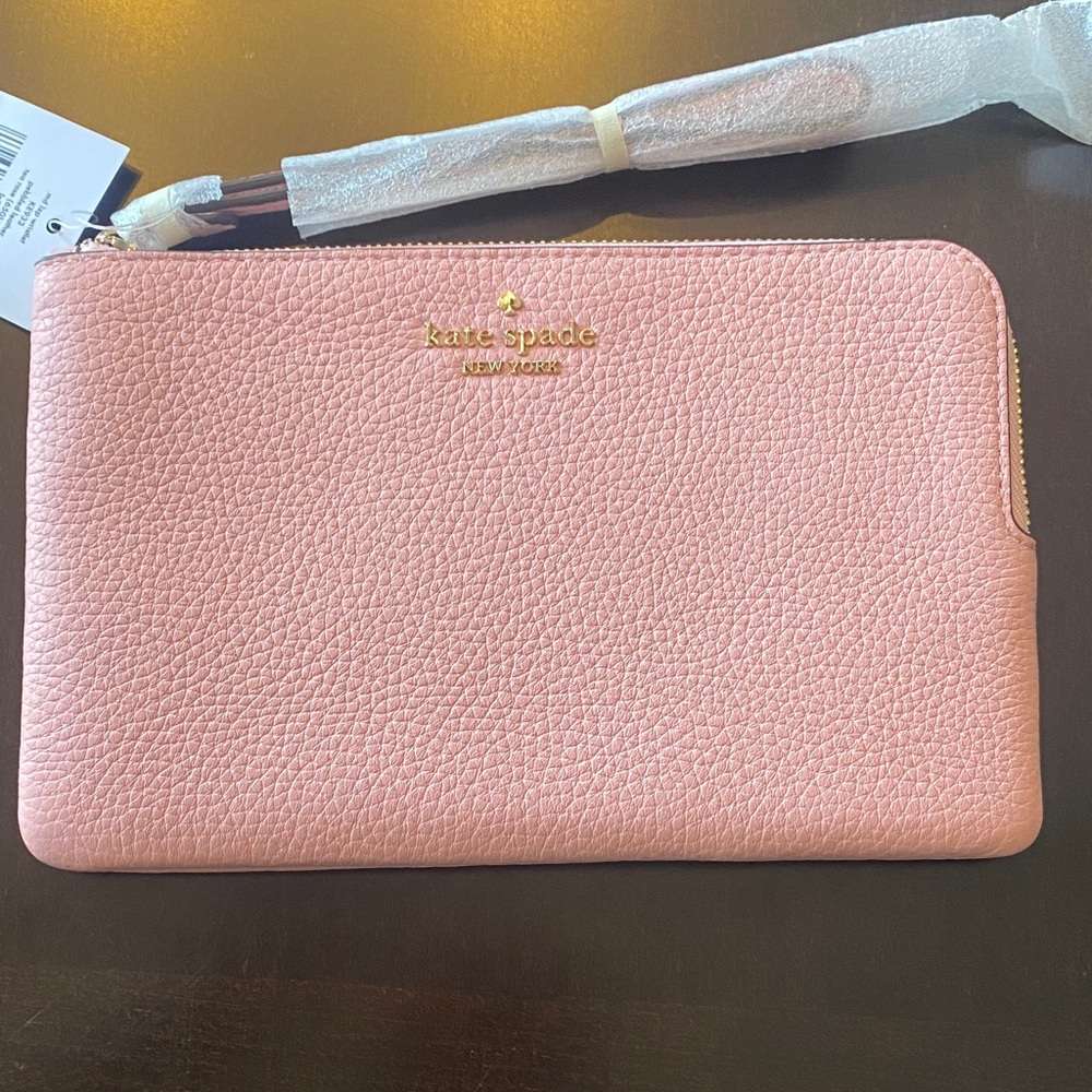 NWT Kate Spade Leather Wristlet